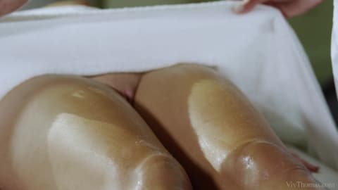 Video lesbienne porno avec Lena et Naomi