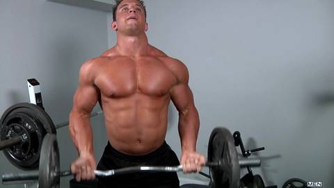 Bodybuilding torse nu pour le gay porno