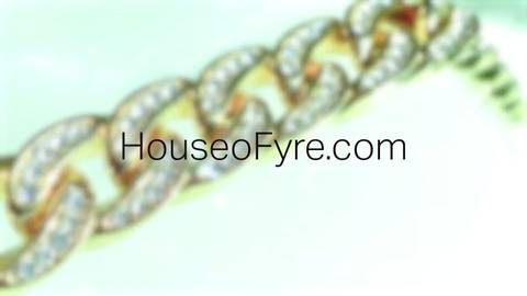 La milf Sheena Ryder se fait défoncée sur Coqnu