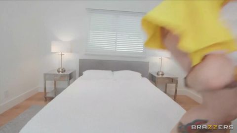 Film pornodingue entre amis dans une fête