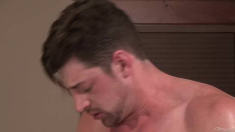 Sean fait une video gay gaytag avec Andrew